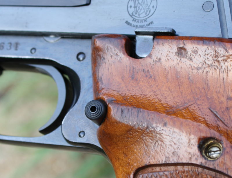 Smith & Wesson Model 41 Magazine Release - Click Image to Close